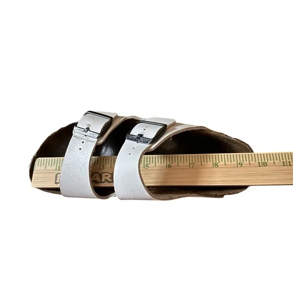 Birkenstock Arizona White Birko-Flor Faux Leather Two Strap Slide Sandals Sz 38 - Picture 10 of 11